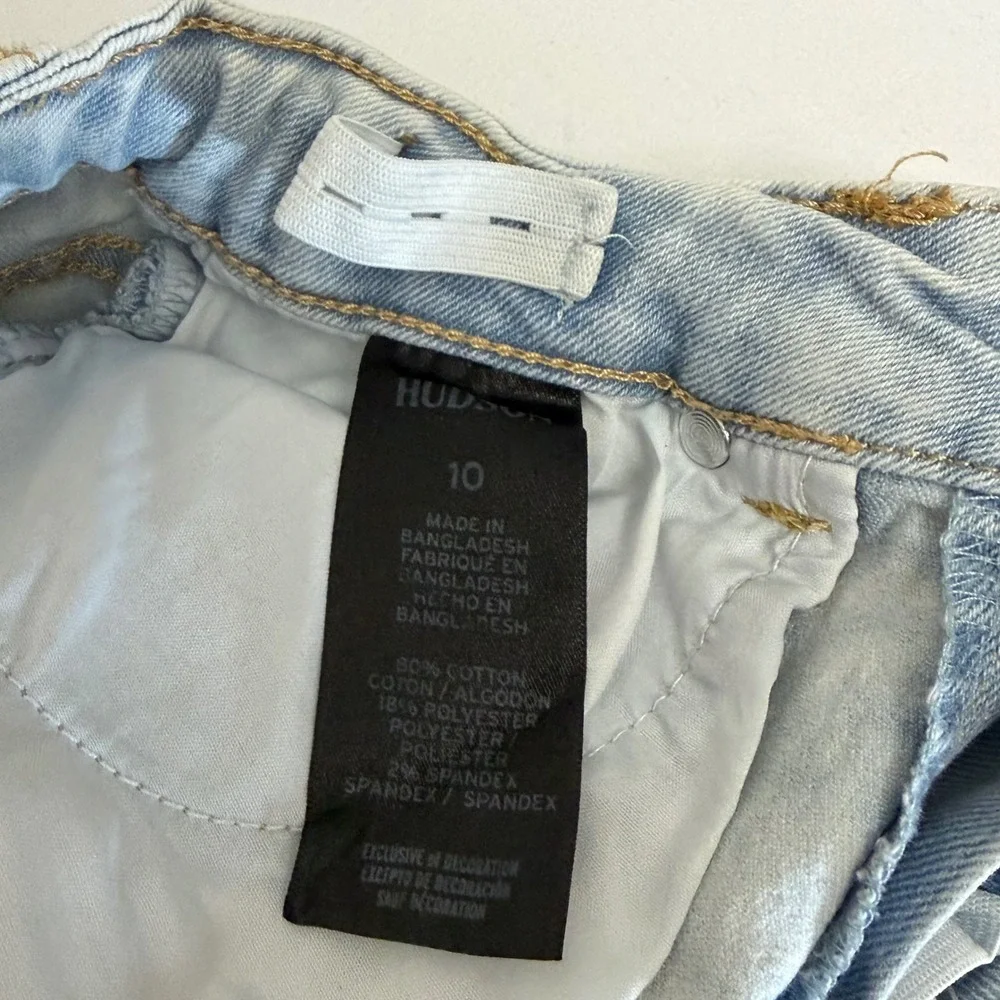 Hudson Girls Light Wash Mid Rise Cut Off Denim Shorts Size 10‎ Adjustable Waist